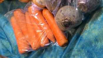 Морковь мытая фасованная