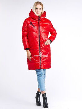 Женская зимняя молодежная куртка с капюшоном красн