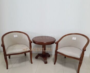 ЧАЙНАЯ ГРУППА, комплект А-10. Два деревянных чайных кресла и круглый чайный столик