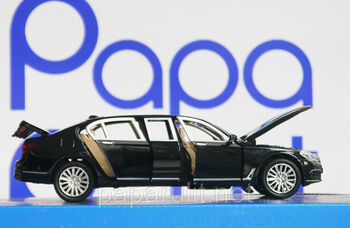 BMW 760 большой черный лимузин открываются двери, багажник, капот, длина 21,5см