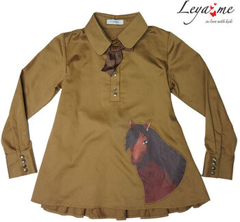 Детская блузка для девочки в виде рубашки-туники с воланом и принтом Лошадка